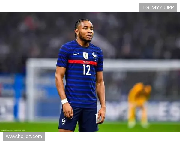 从边缘替补到莱比锡王牌：恩昆库职业生涯全景复盘